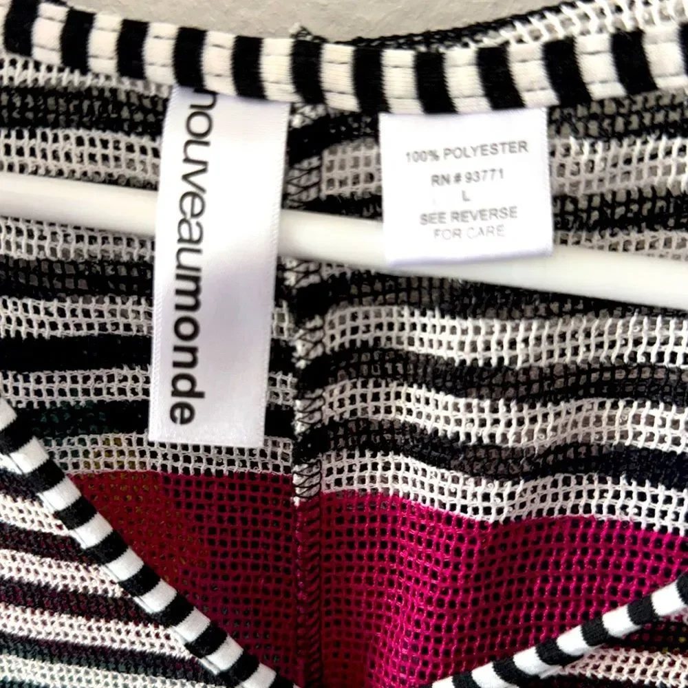 Unbranded vibrant sleeveless